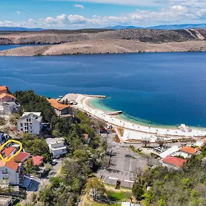 https://kuca-za-odmor-rene.primorje-gorskikotar.com